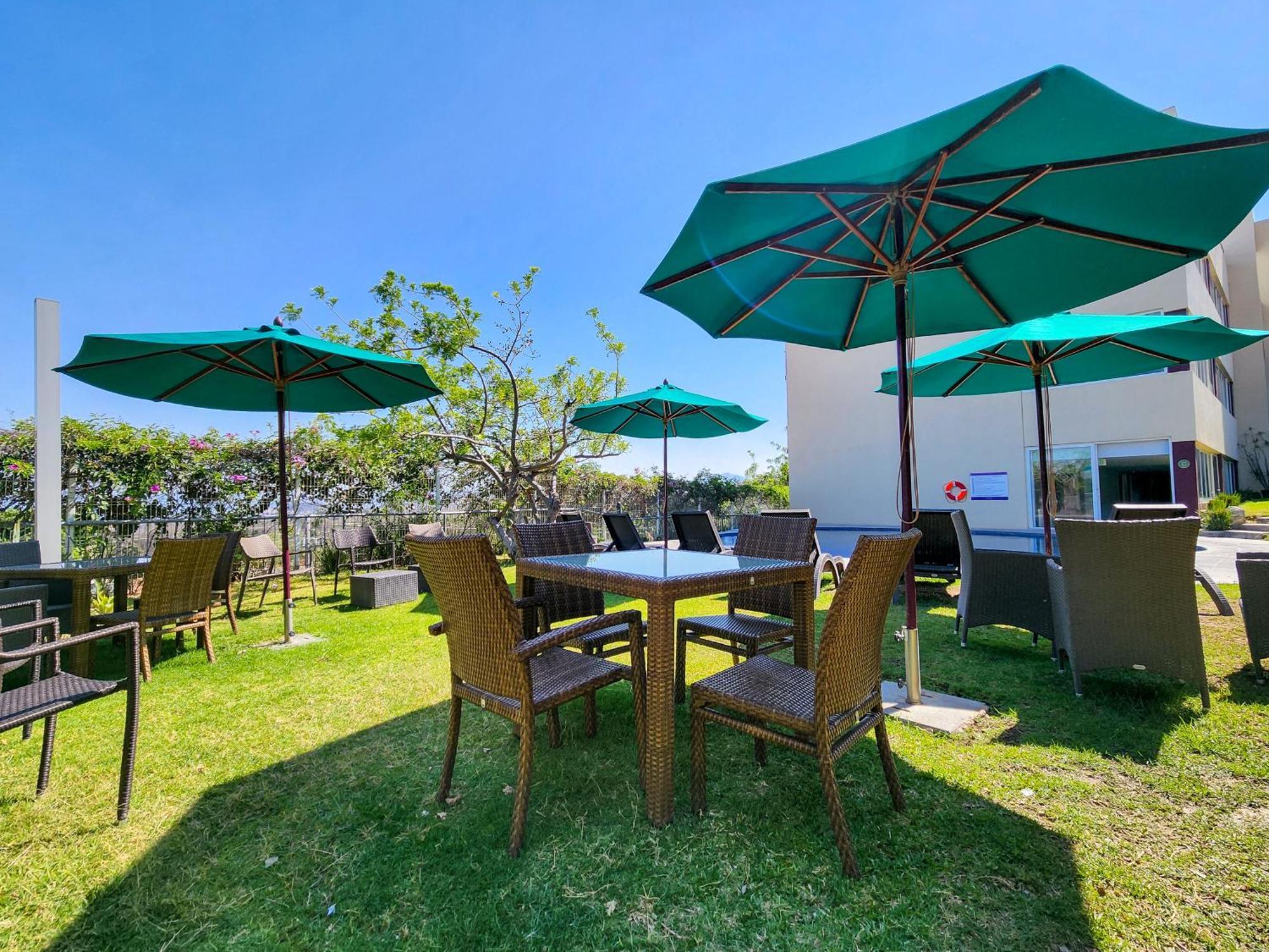 Memora Hotel & Villas Chapala Esterno foto